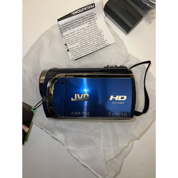 JVC GZ-HD300AU HD VIDEO PLUS20X OPTICAL ZOOM Full HD And Extras! New, Never Used - Picture 3 of 11